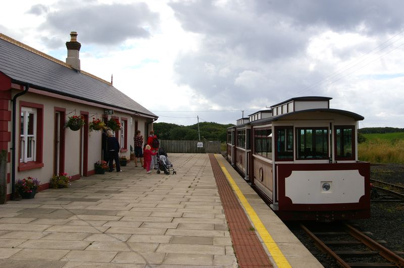 File:Railway between Giant's Causeway and Bushmills.jpg
